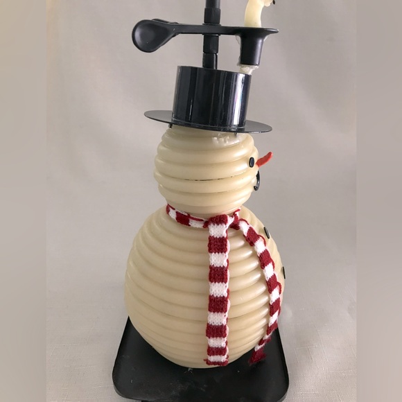 Snowman Beeswax Candle - Picture 7 of 9